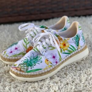 Free People Jackson Tropical Espadrille Wedge Sneaker Lace Up Shoe Pineapple GUC